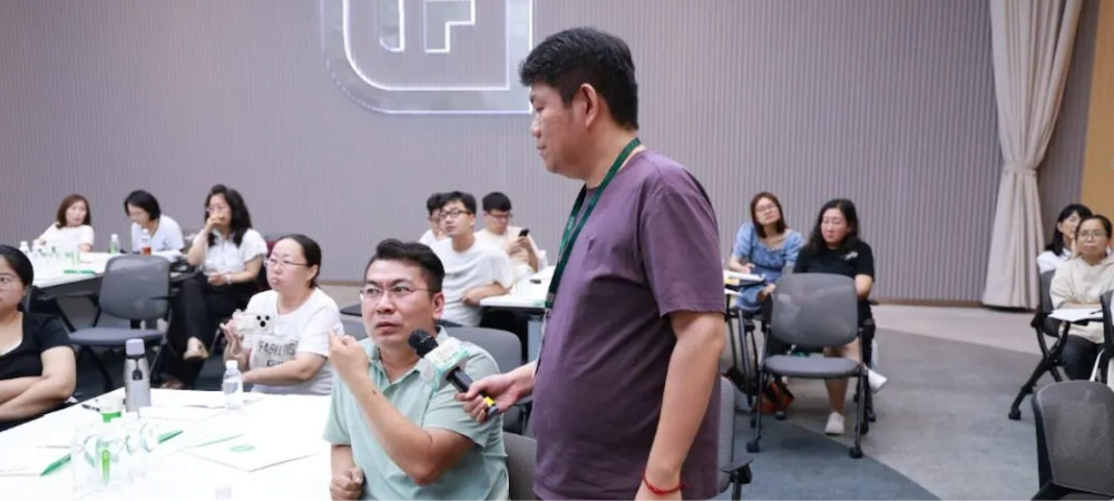诚筑说:AI正在改变哪些职业?我们为什么重新思考“学什么” 诚筑说:AI正在改变哪些职业?我们为什么重新思考“学什么”